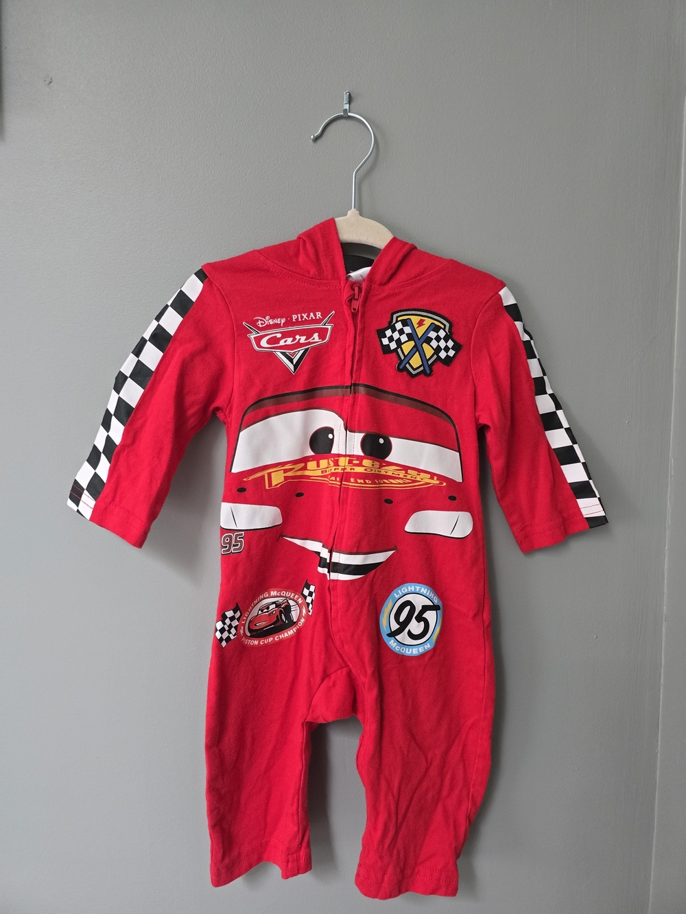 Disney Pixar Cars Red Lightning McQueen Baby One-Piece 0-6M